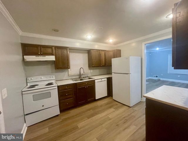 1517 ROLLINS AVE, Capitol Heights, MD 20743