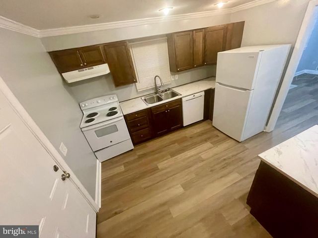 1517 ROLLINS AVE, Capitol Heights, MD 20743