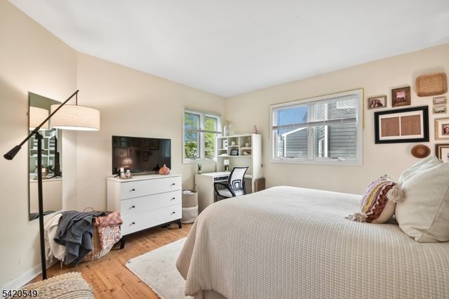 2 Aster Ter, Mendham Boro, NJ 07945