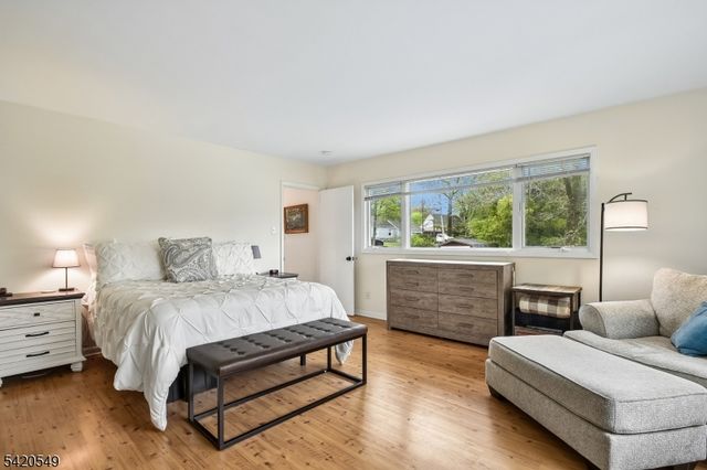 2 Aster Ter, Mendham Boro, NJ 07945