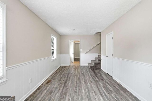 8510 Dawn Avenue, Douglasville, GA 30134