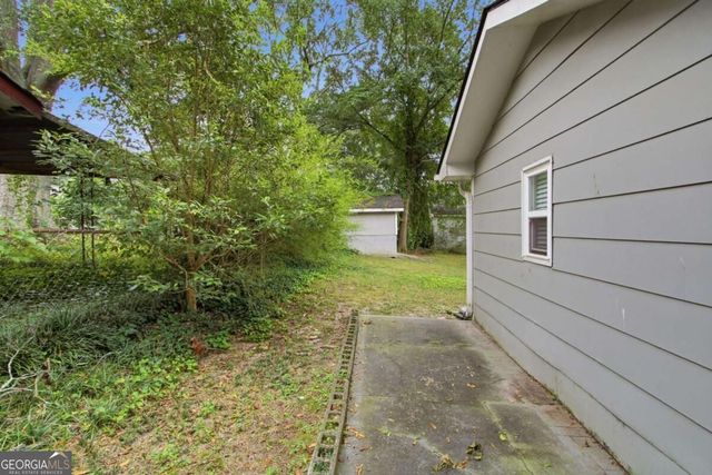 8510 Dawn Avenue, Douglasville, GA 30134