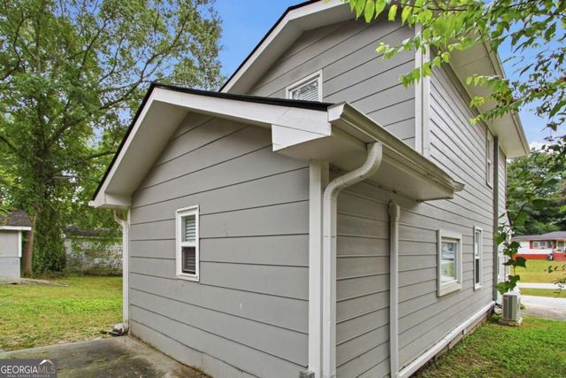 8510 Dawn Avenue, Douglasville, GA 30134