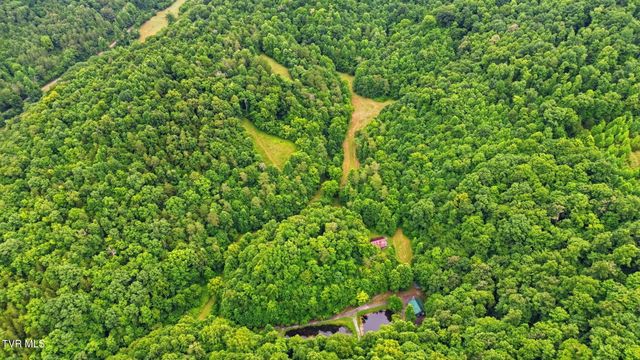 4951 England Valley Road, Duffield, VA 24244
