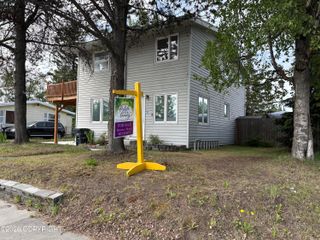 1300 Wintergreen Street, Anchorage, AK 99508