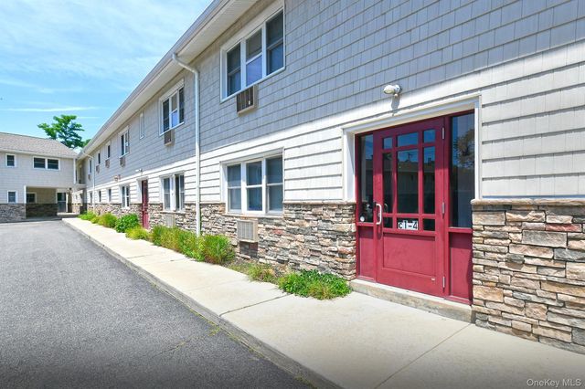 490 Main Street C-4, Farmingdale, NY 11735
