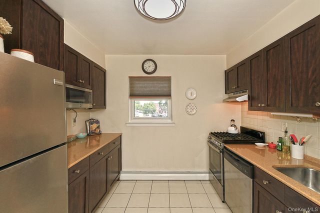 490 Main Street C-4, Farmingdale, NY 11735