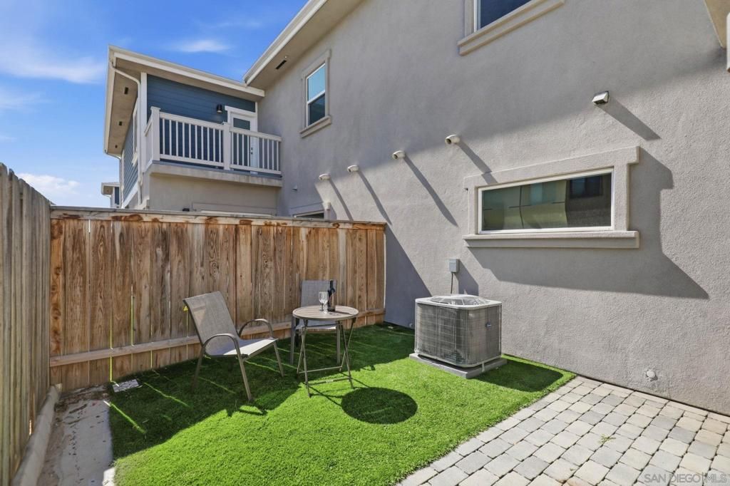 Image 2 of property listing at 1341 Holly Ave, Imperial Beach, CA 91932