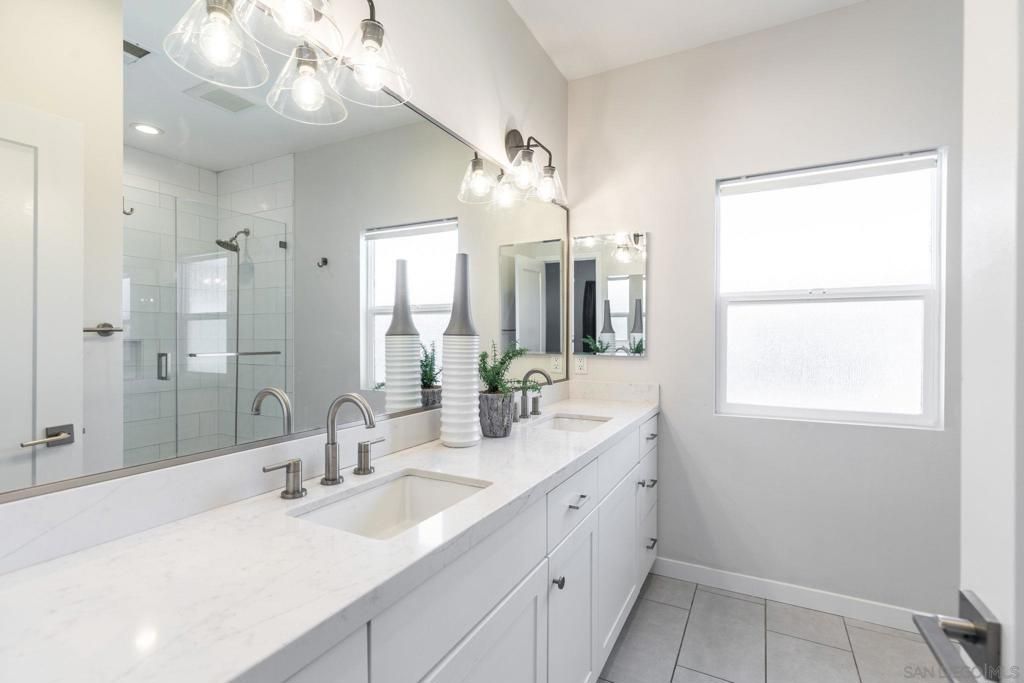 Image 38 of property listing at 1341 Holly Ave, Imperial Beach, CA 91932