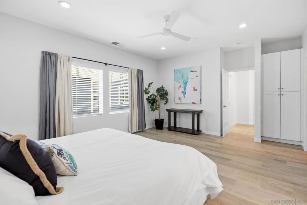 Image 43 of property listing at 1341 Holly Ave, Imperial Beach, CA 91932