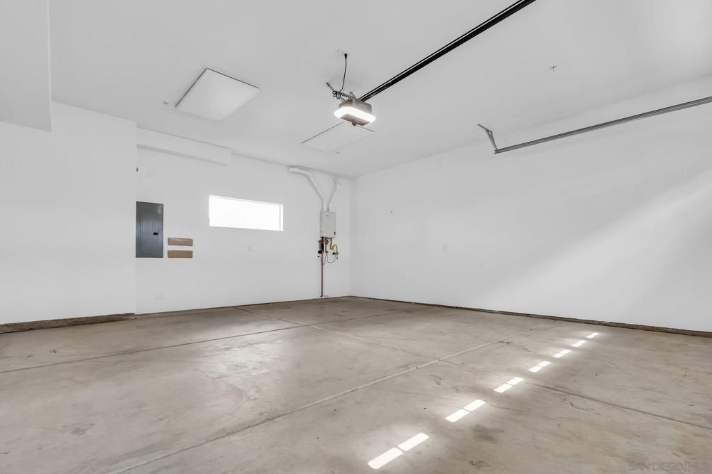 Image 53 of property listing at 1341 Holly Ave, Imperial Beach, CA 91932