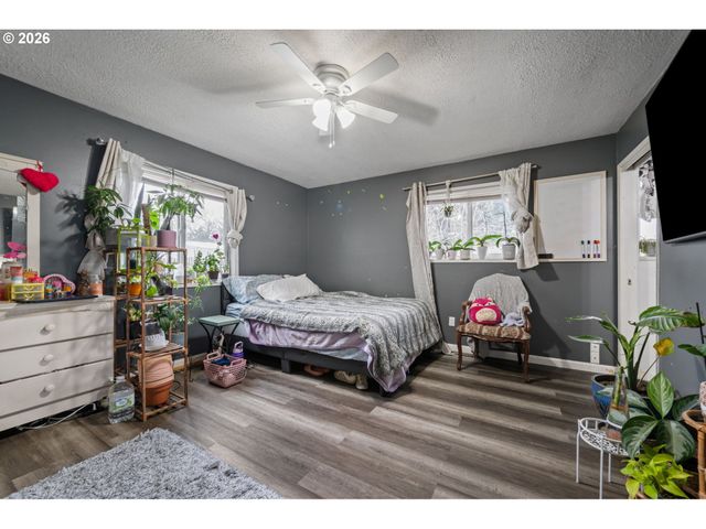 333 N 19TH Ave, Cornelius, OR 97113