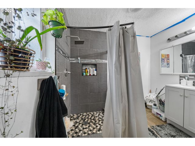 333 N 19TH Ave, Cornelius, OR 97113