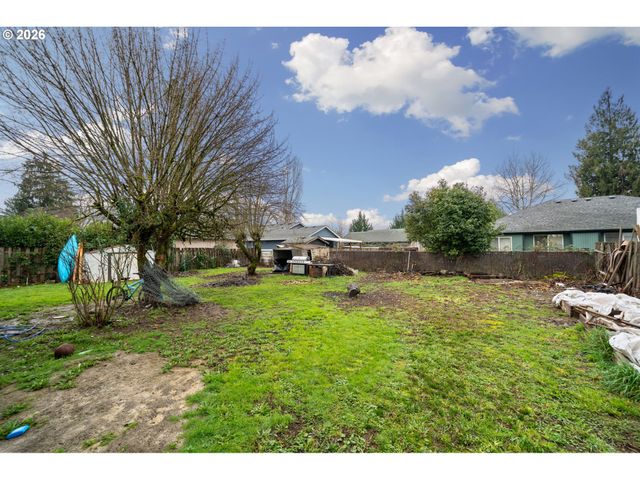 333 N 19TH Ave, Cornelius, OR 97113