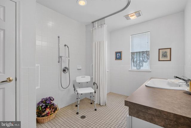 120 PARASOL PL, Sewell, NJ 08080