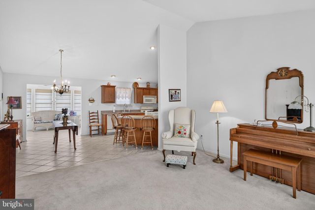 120 PARASOL PL, Sewell, NJ 08080