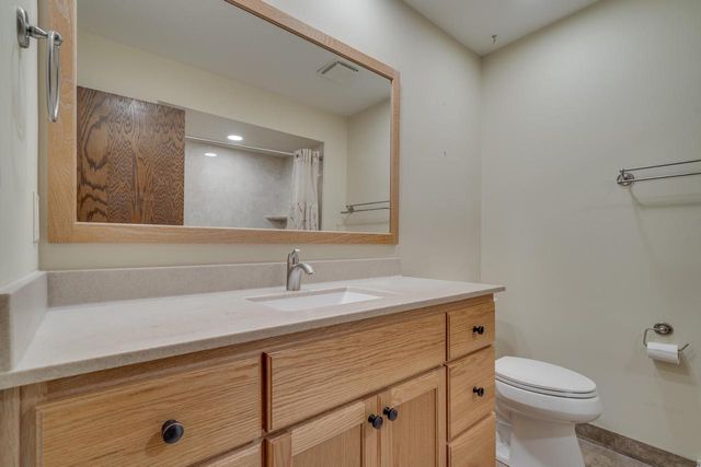 7833 5th AVENUE, Kenosha, WI 53143