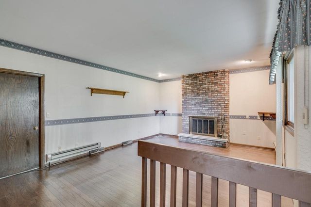 7833 5th AVENUE, Kenosha, WI 53143