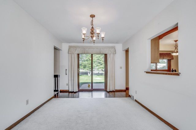 7833 5th AVENUE, Kenosha, WI 53143