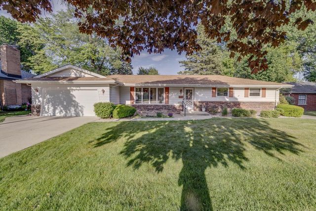 7833 5th AVENUE, Kenosha, WI 53143