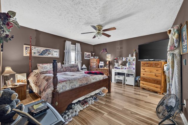 41 Volunteer Rd, Petersburg, TN 37144