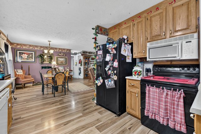41 Volunteer Rd, Petersburg, TN 37144