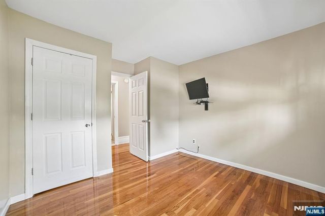 743 Wood Avenue, Edison, NJ 08820