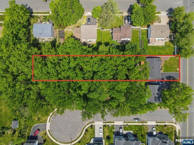 743 Wood Avenue, Edison, NJ 08820