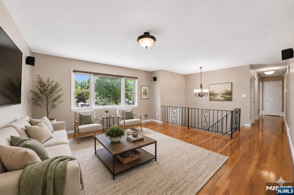743 Wood Avenue, Edison, NJ 08820