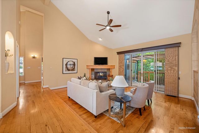 8626 Pershing Ave, Fair Oaks, CA 95628
