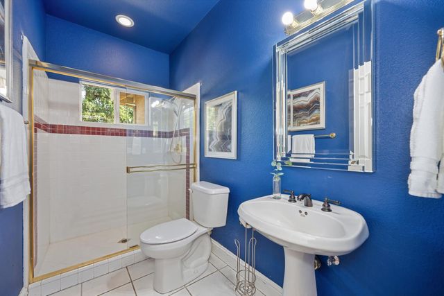 8626 Pershing Ave, Fair Oaks, CA 95628