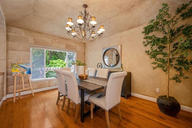 8626 Pershing Ave, Fair Oaks, CA 95628