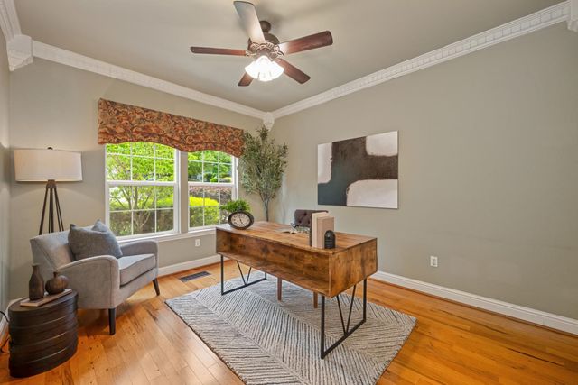 8626 Pershing Ave, Fair Oaks, CA 95628