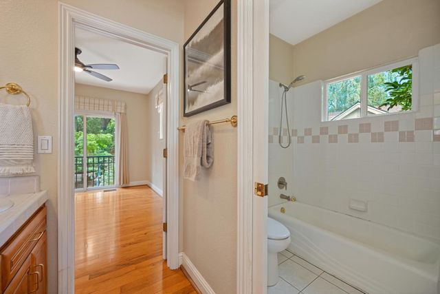8626 Pershing Ave, Fair Oaks, CA 95628