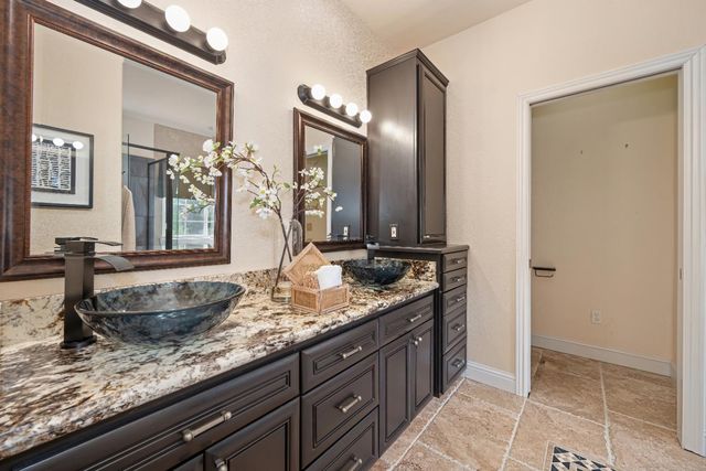 8626 Pershing Ave, Fair Oaks, CA 95628
