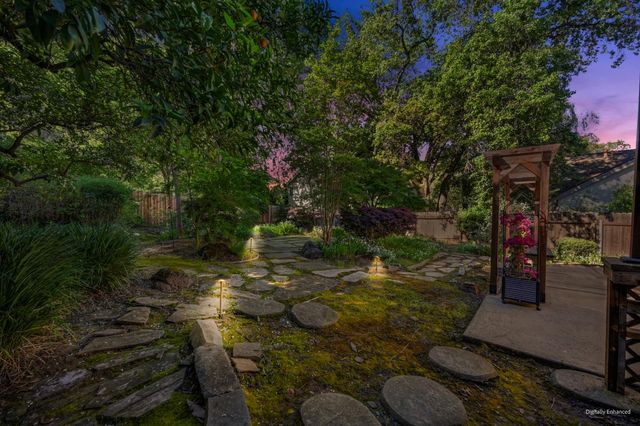 8626 Pershing Ave, Fair Oaks, CA 95628
