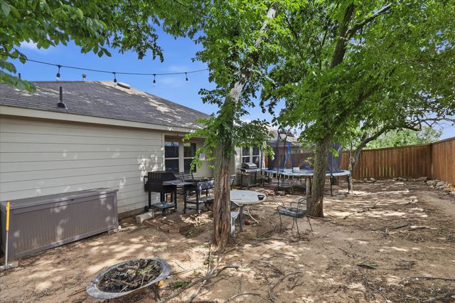 2210 Alamo Road, Sherman, TX 75090