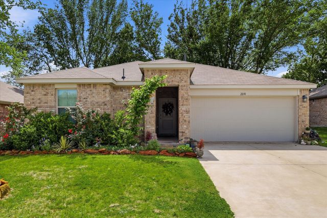 2210 Alamo Road, Sherman, TX 75090