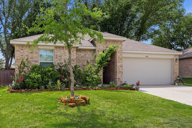 2210 Alamo Road, Sherman, TX 75090