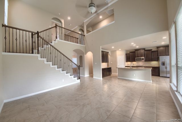 714 RACELAND RD, San Antonio, TX 78245