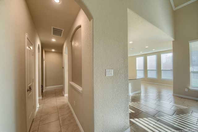 714 RACELAND RD, San Antonio, TX 78245