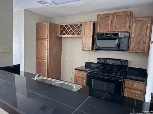 5322 Medical A201, San Antonio, TX 78240