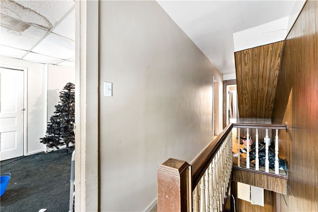 1701 Leolyn St, Carrick, PA 15210