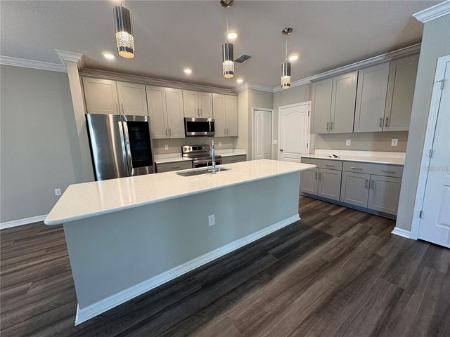 4517 REISSWOOD LOOP, Palmetto, FL 34221