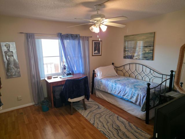 9721 Sunrise Lakes Boulevard 202, Sunrise, FL 33322