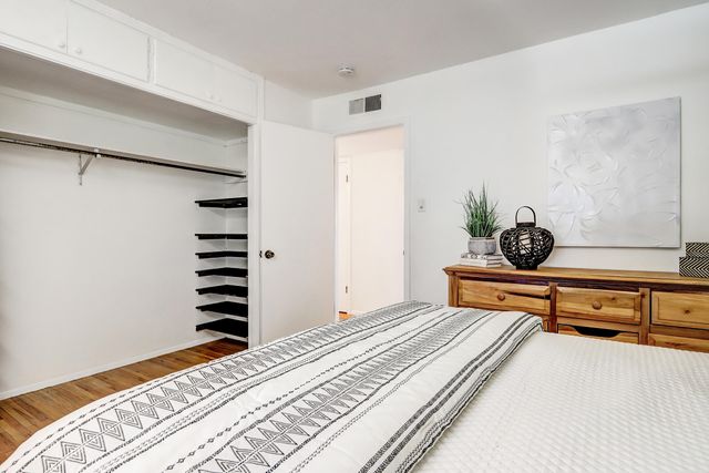 905 Warm Sands Trail SE, Albuquerque, NM 87123