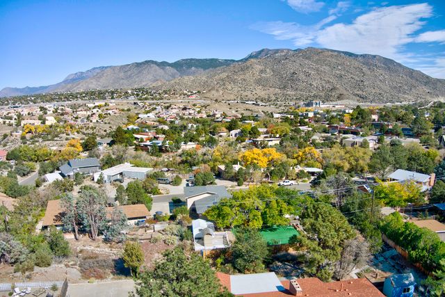 905 Warm Sands Trail SE, Albuquerque, NM 87123