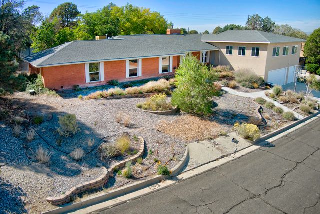 905 Warm Sands Trail SE, Albuquerque, NM 87123