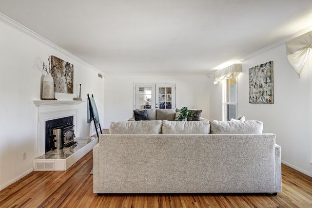 905 Warm Sands Trail SE, Albuquerque, NM 87123