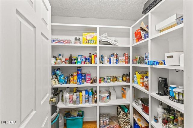 319 Blevins Boulevard, Bristol, VA 24202